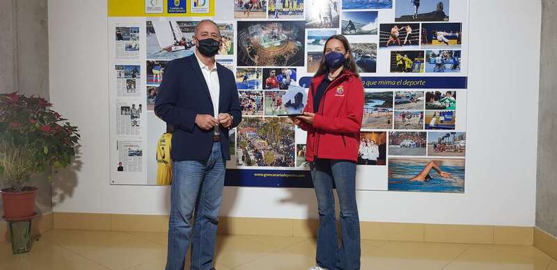 Francisco Castellano junto a Enrichetta Bettini / TA